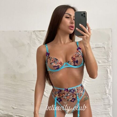  Каролина 28577