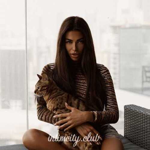  Брианна 37310